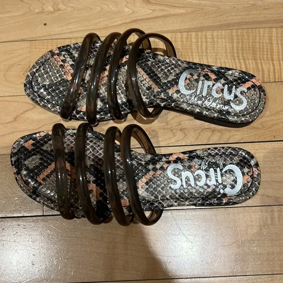 Sam Edelman - flat sandals - Picture 2 of 4